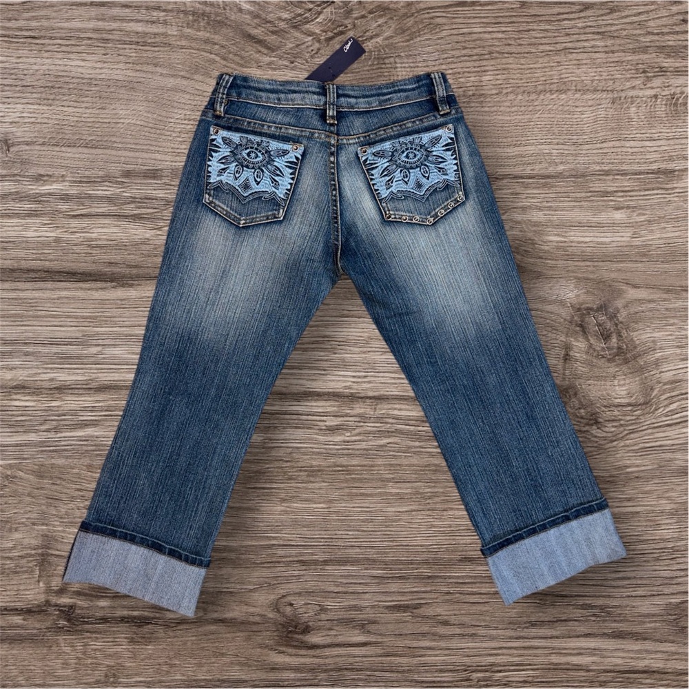 Clach nwt capris jeans